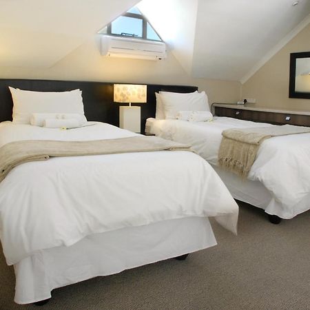 Hotel The Lofts Polokwane Esterno foto