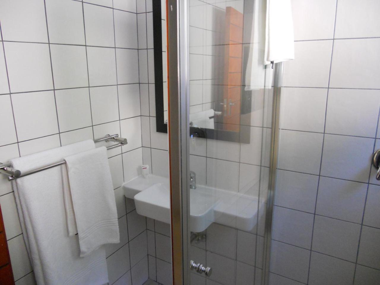 Hotel The Lofts Polokwane Esterno foto